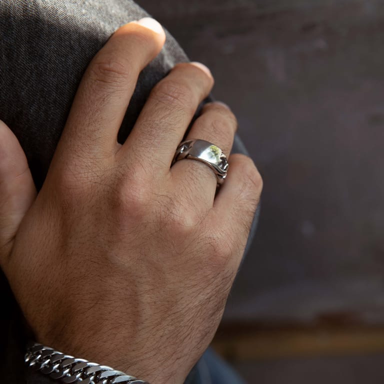 Gerecycleerd stainless steel herenring schakel