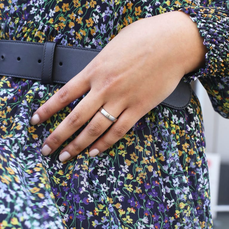 Stainless steel dames ring met zirkonia