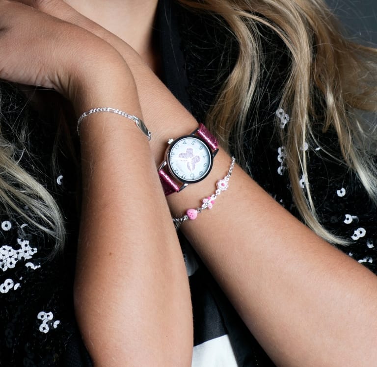 Zilveren meisjesarmband  met bedels