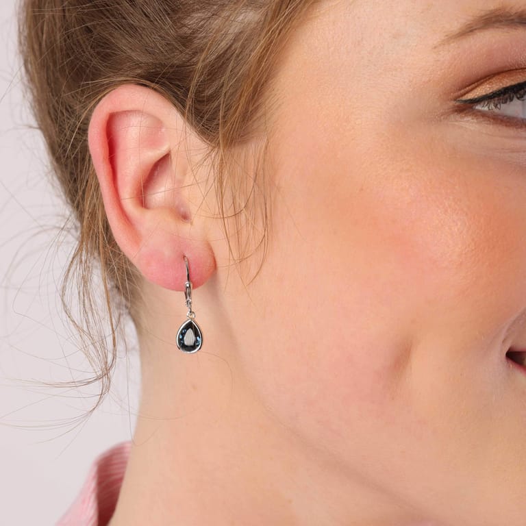 Zilveren oorringen druppel met Swarovski kristal voor dames