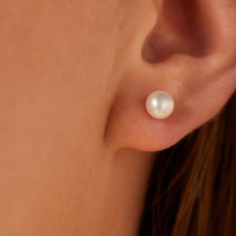 Zilveren oorbel zoetwaterparel 5mm voor dames