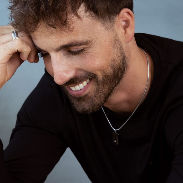 Kette aus Edelstahl mit Charms Zirkonia