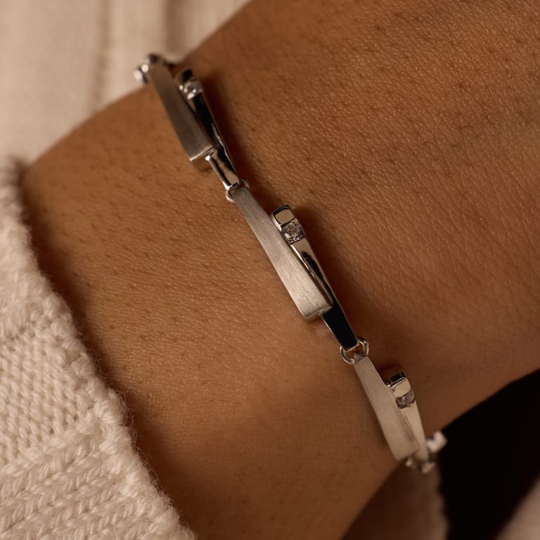 Zilveren armband mat/glans zirkonia