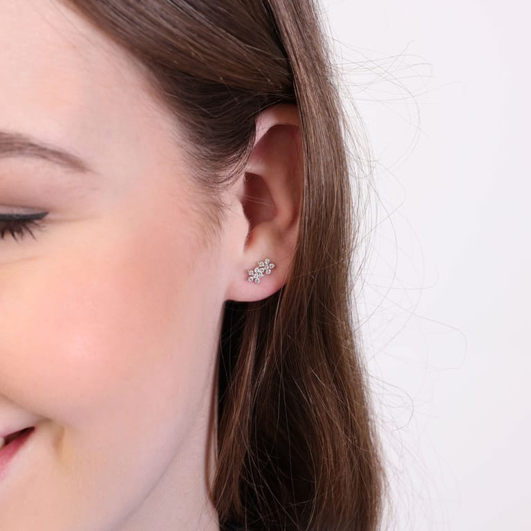 Ohrringe in 925 Silber Blumen mit Zirkonia
