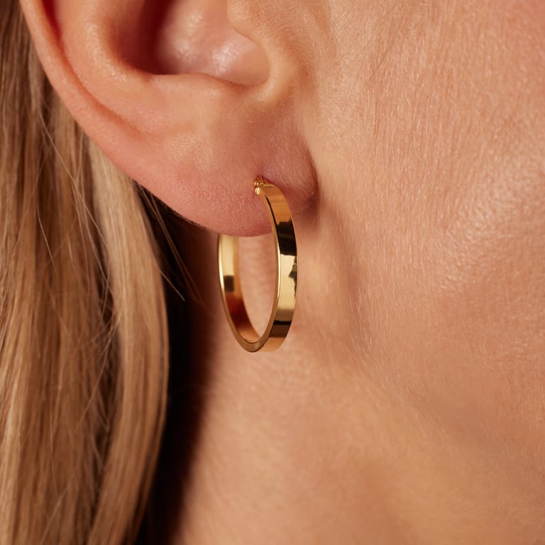 9 karaat oorringen glad 20mm voor dames