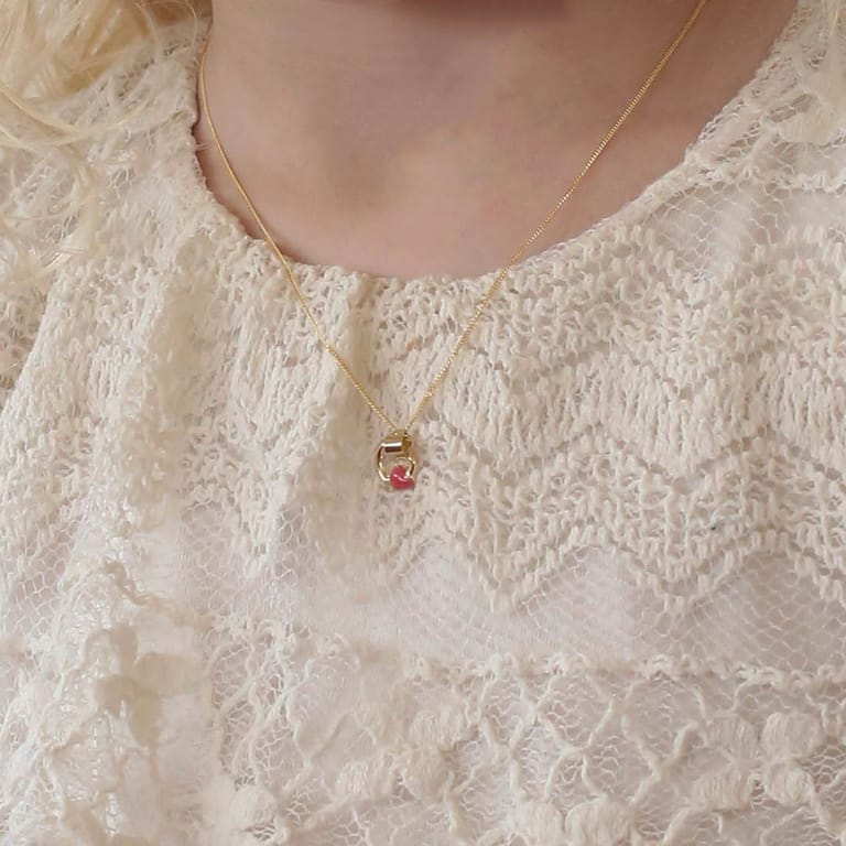 9 karaat ketting met hanger hart roze