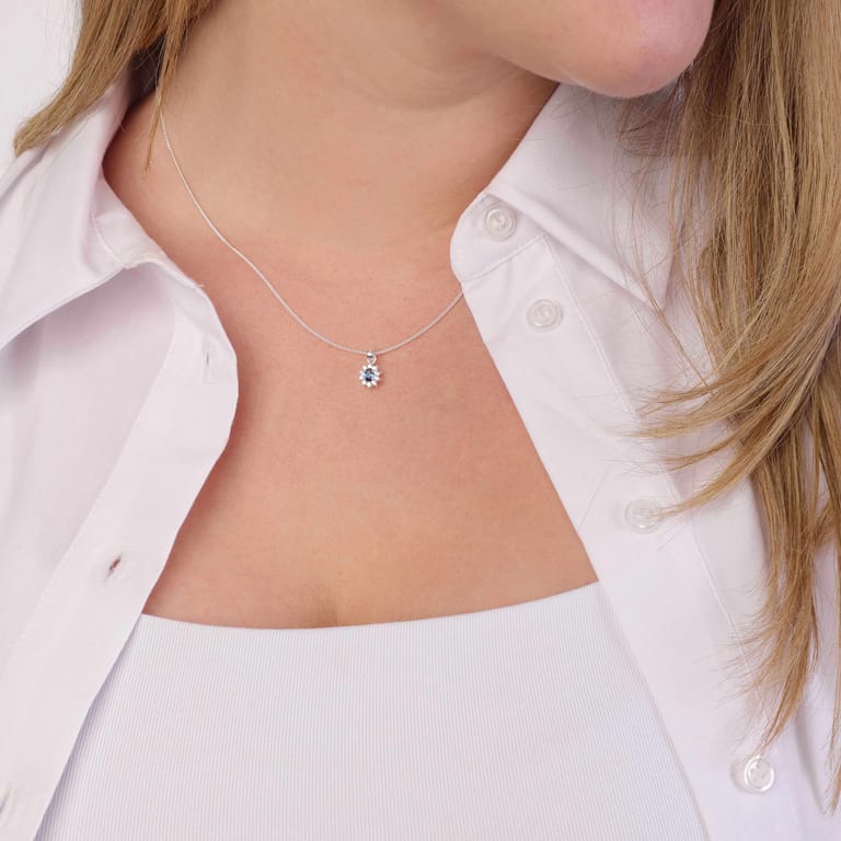 Zilveren ketting met hanger sapphire zirkonia