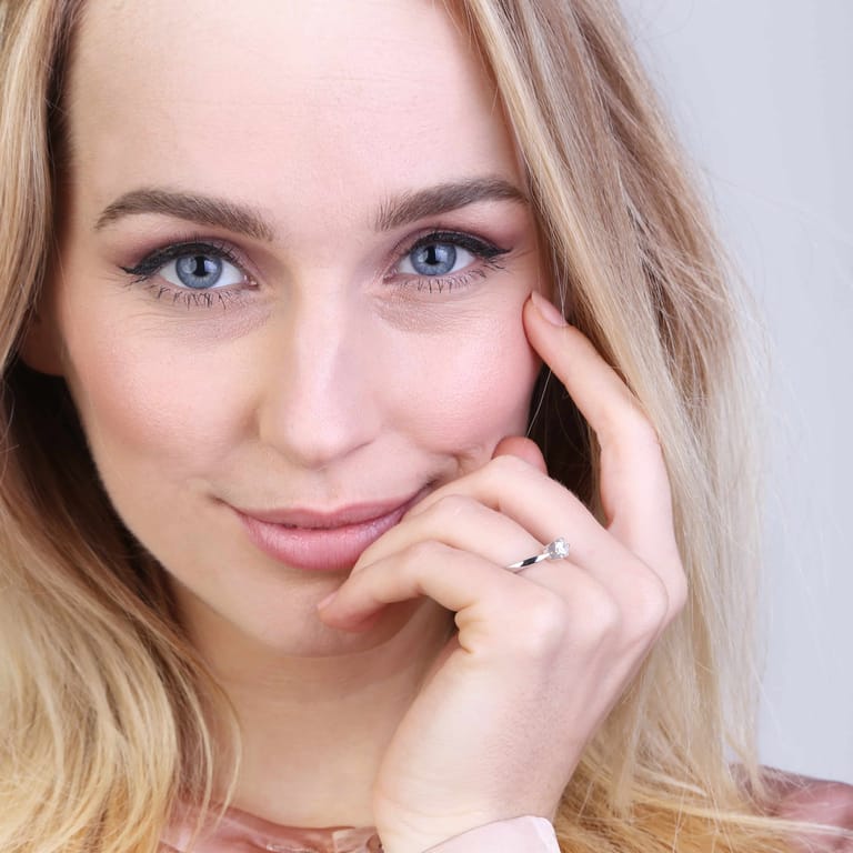 Witgouden solitair ring met diamant (0,40ct.)