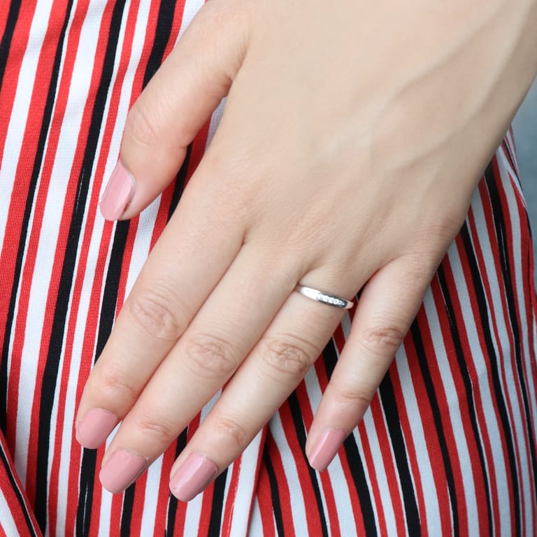 Zilveren ring rhodiumplated met zirkonia