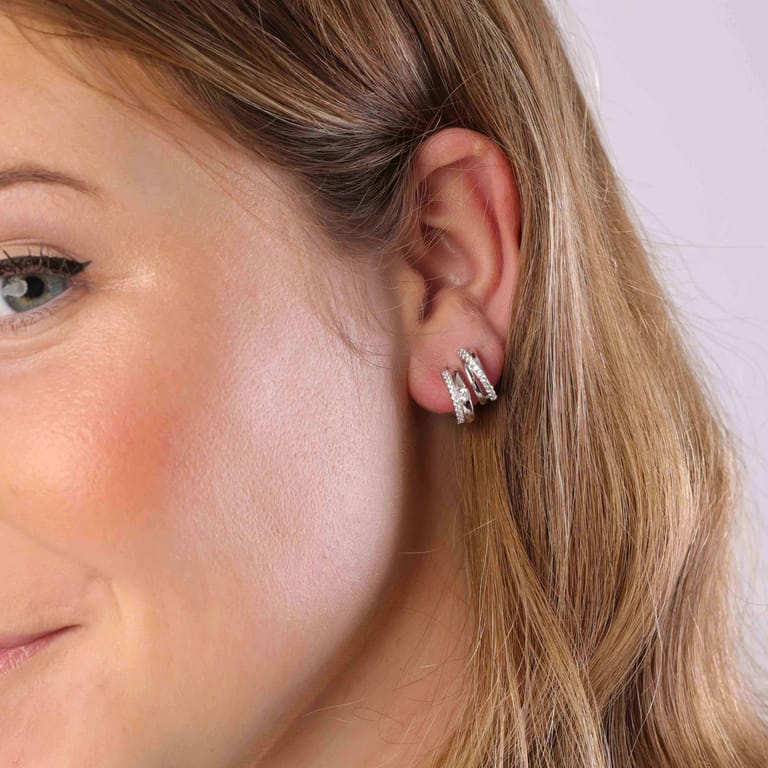 Ohrringe aus 925 Silber, rhodiniert, mit Zirkonia