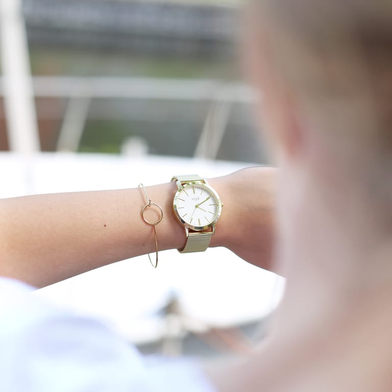 Vergoldeter Bangle-Armreif