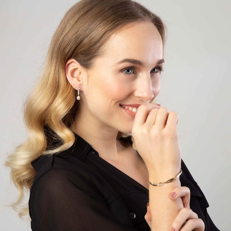 9 karaat oorrhangers met zirkonia en parel voor dames