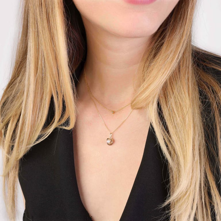 9 Karaat ketting met hanger knoop met parel