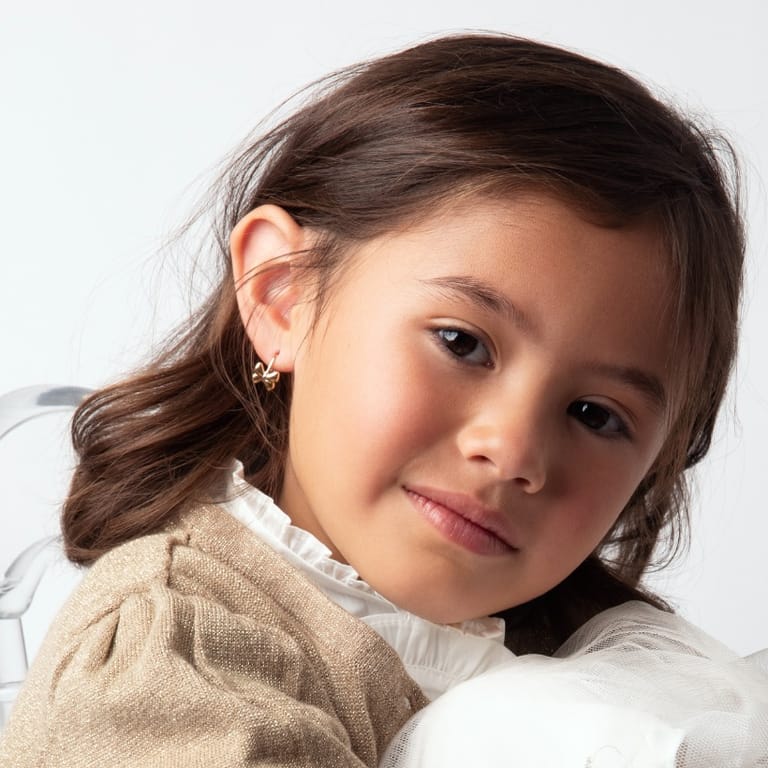 14Karaat bicolor kinderoorbellen vlinder