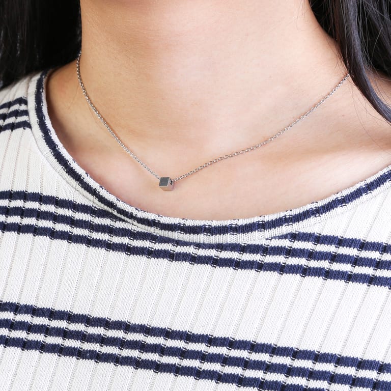 Stainless steel ketting kubus voor dames