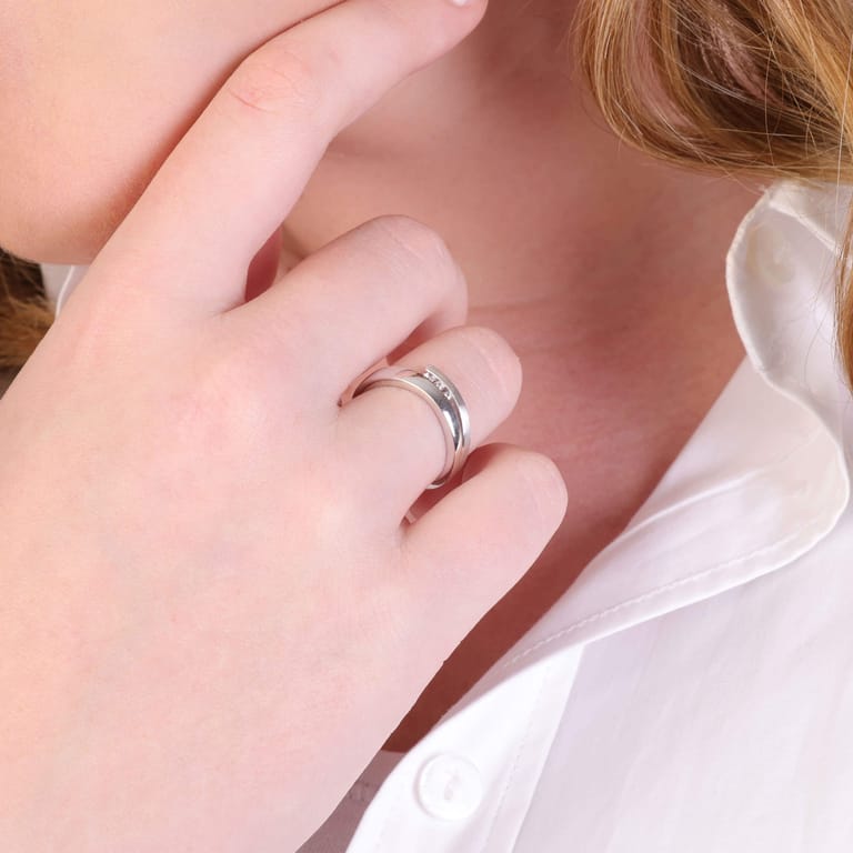 Zilveren ring mat/glans met zirkonia