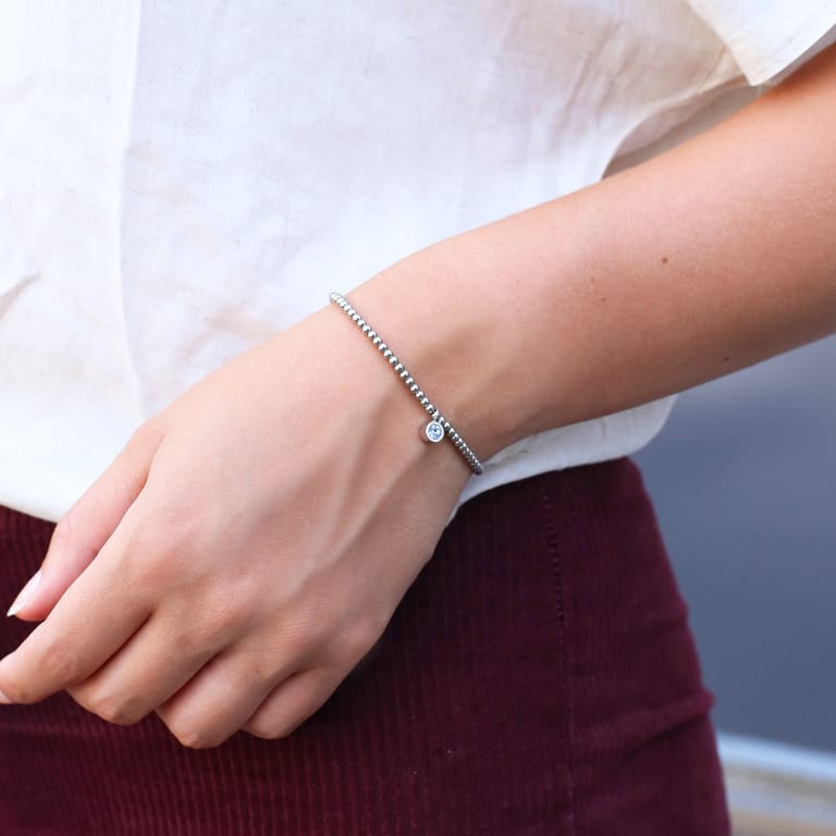 Armband aus Edelstahl, Kugel/rund, hellblauer Kristall