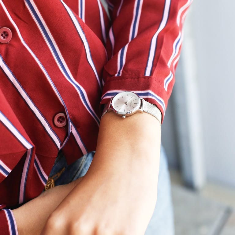 Endless horloge met zilverkleurige mesh band