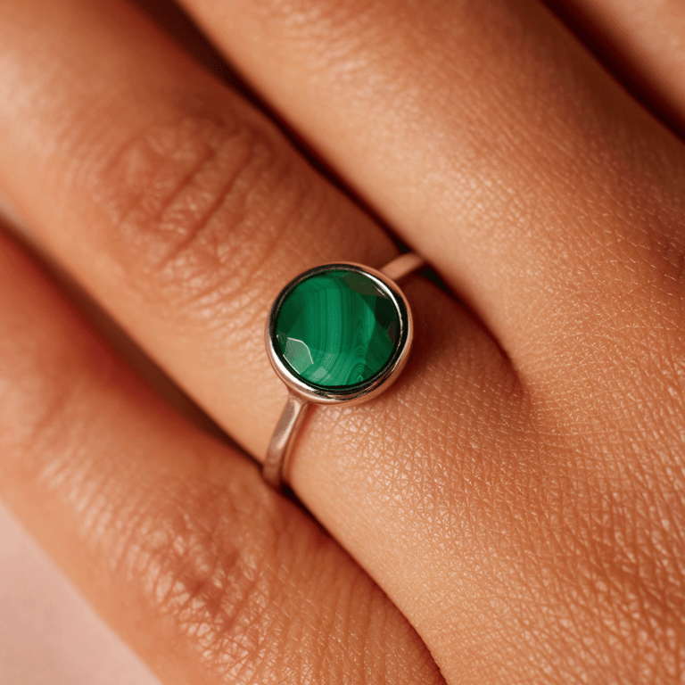 Ring aus 925 Silber, Edelstein Malachit