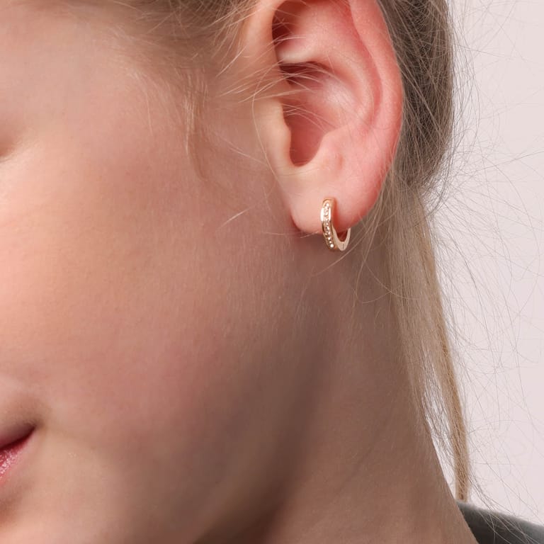 Stainless steel roséplated kinderoorringen met rose light peach kristal