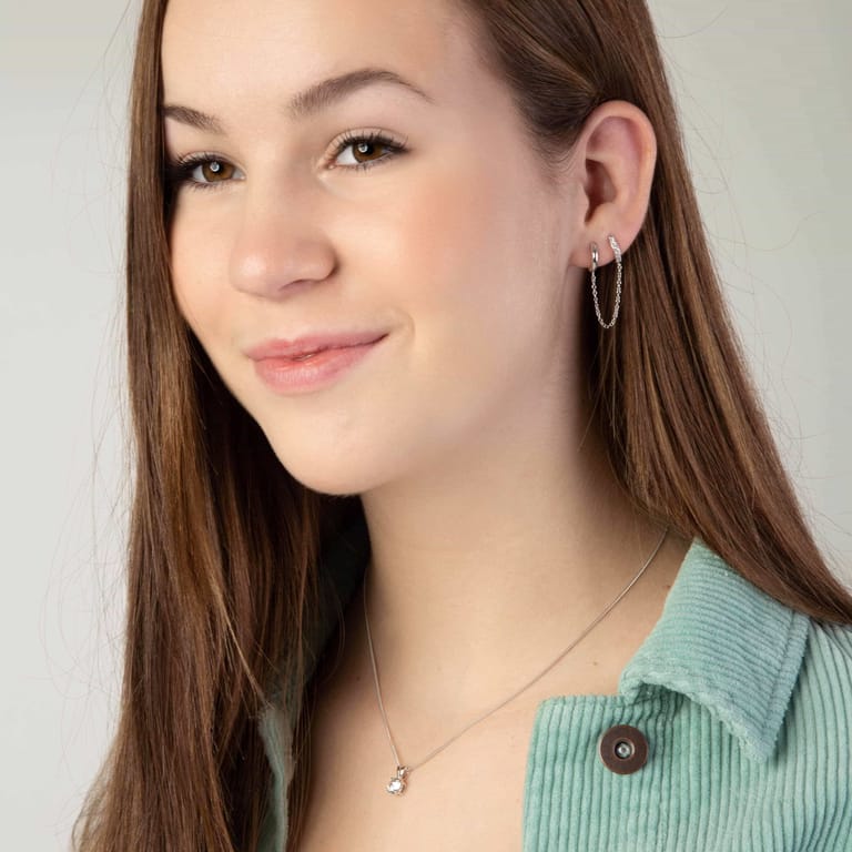 Zilveren oorring dubbel met zirkonia ketting voor dames