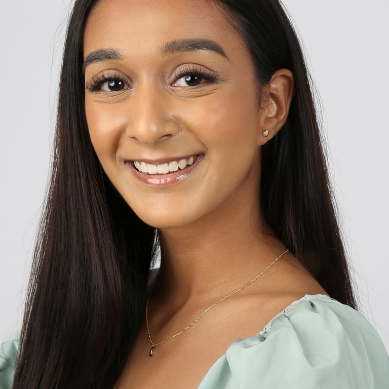 Zilveren goldplated ketting met hanger maan met zirkonia voor dames