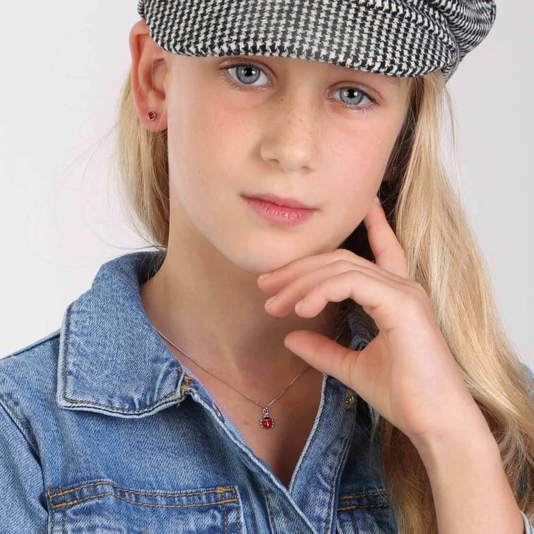 Zilveren kinderketting met lieveheersbeestje