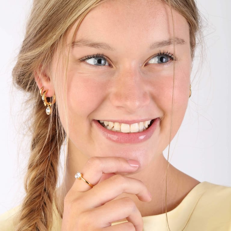 Silberner goldbeschichteter Ring mit Swarovski-Zirkonia für Damen