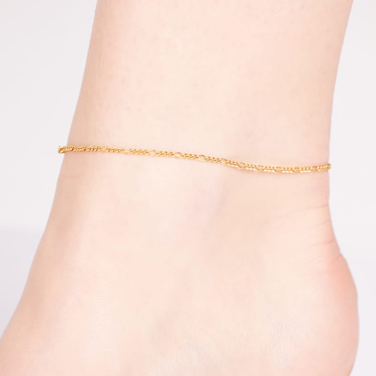 Gerecycleerd stainless steel goldplated enkelband figaro