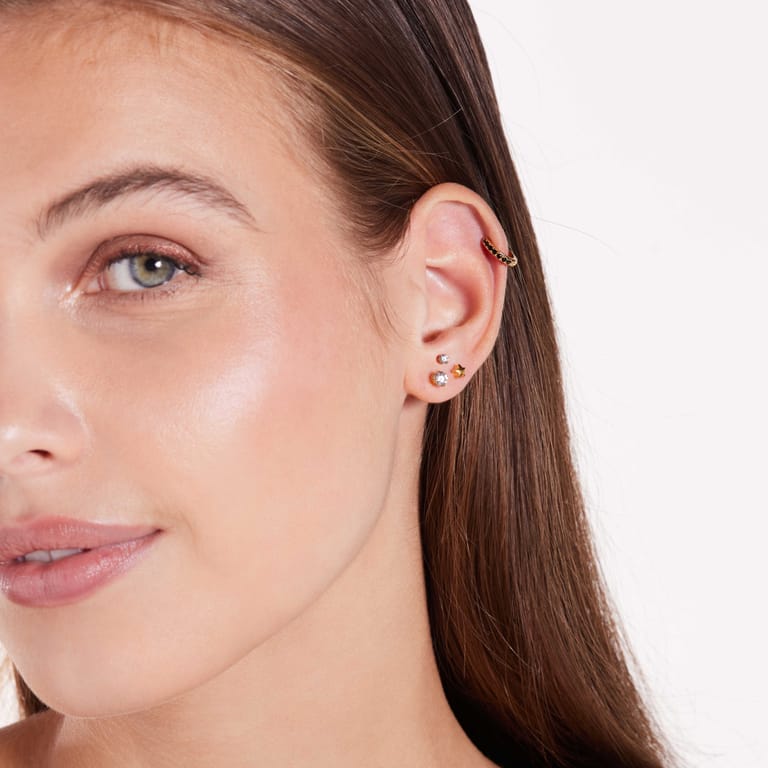 Zilveren gold helixpiercing zwart zirkonia