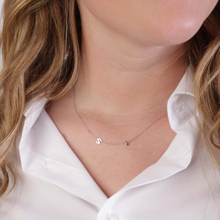 Zilveren ketting letter/stardust