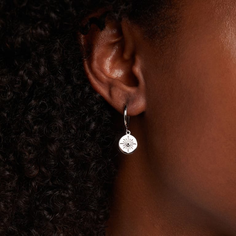 Myla stalen goldplated oorringen voor dames