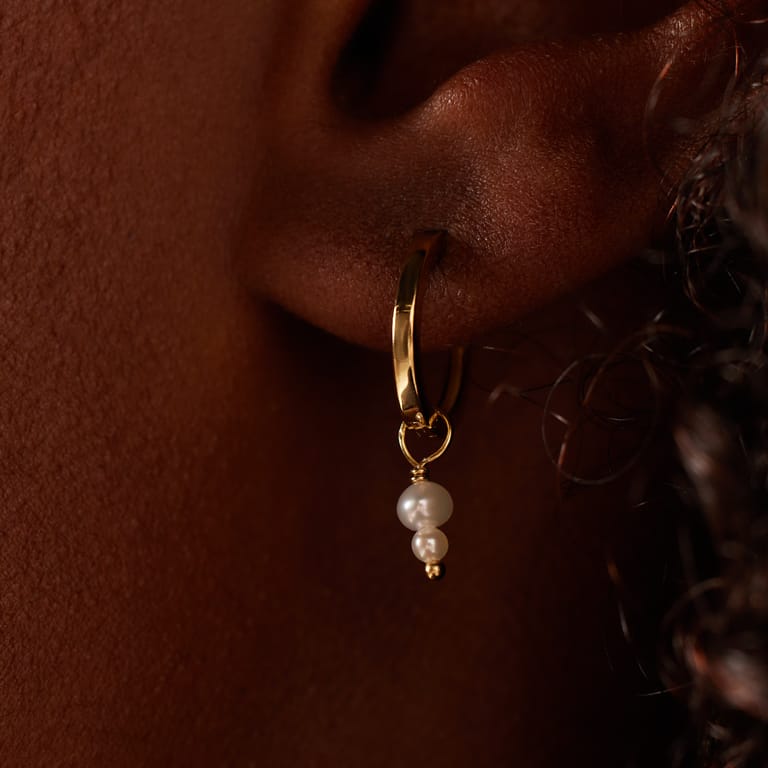 Zilveren goldplated oorringen met zoetwaterparels voor dames