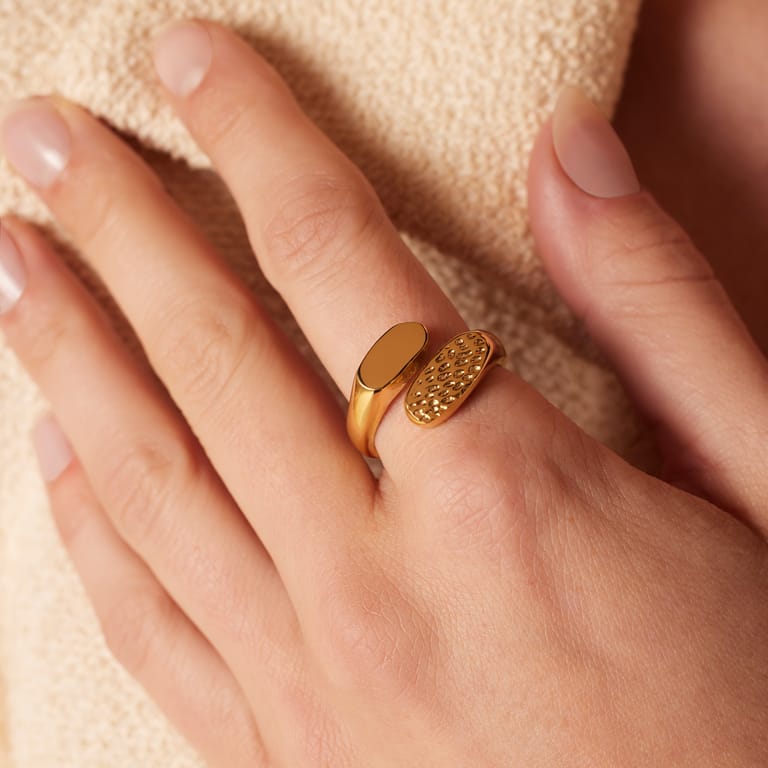 Gerecycleerd stainless steel 18 karaat goldplated ring zola