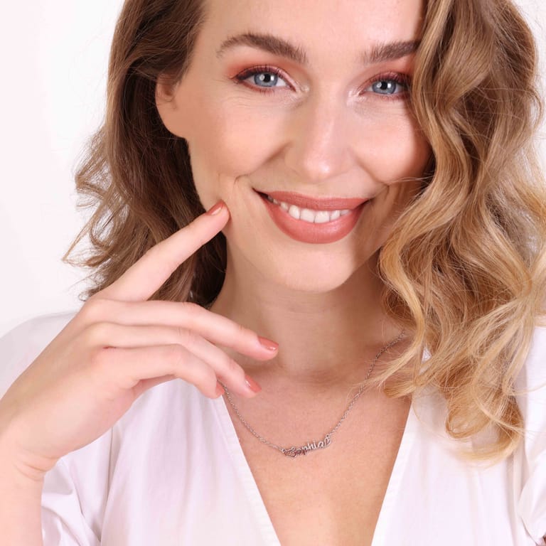 Zilveren naamketting voor dames