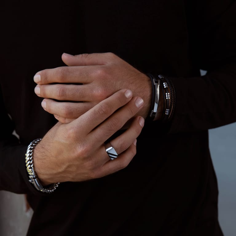Herrenarmband, Edelstahl, Leder, Plättchen