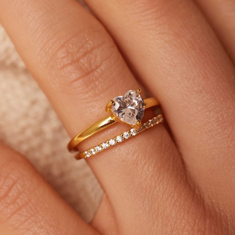 Zilveren goldplated ring met zirkonia hart voor dames