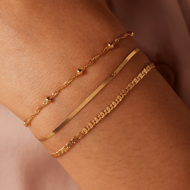 Set mit 3 Armbändern aus 925 Silber, vergoldet