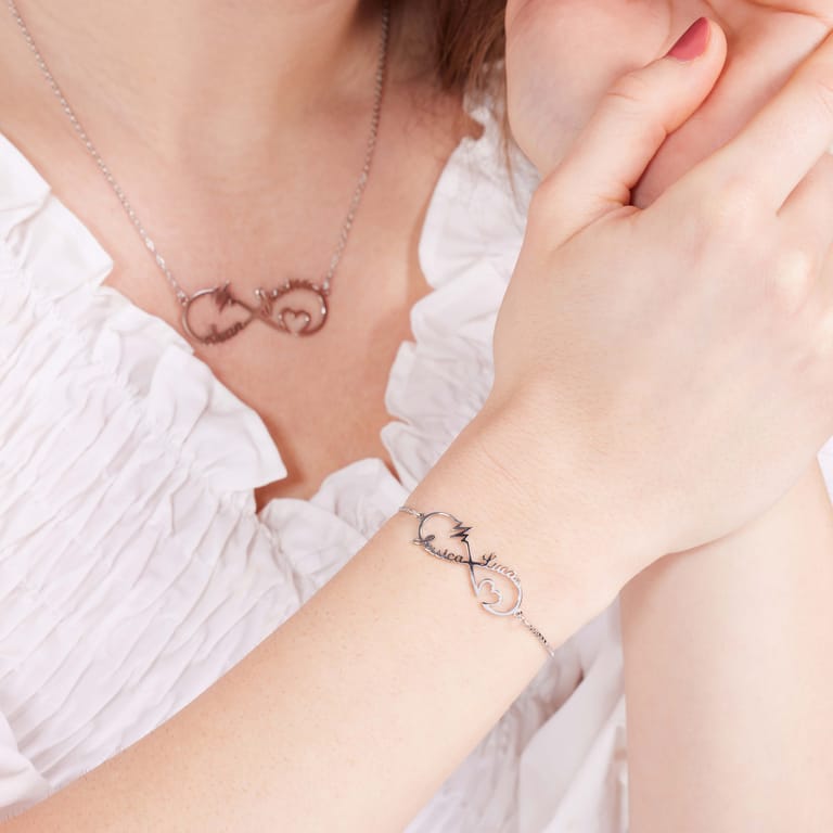 Zilveren naamketting infinity/heart/heartbeat