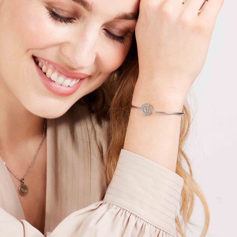 Stalen armband met letter - O