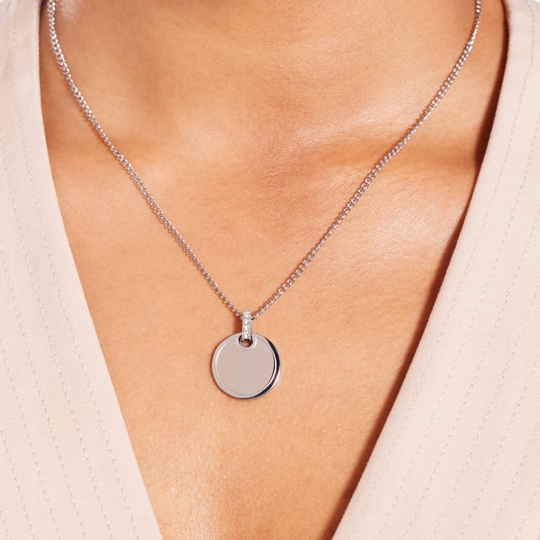 Gerecycled stalen ketting met bewerkte munt hanger voor dames