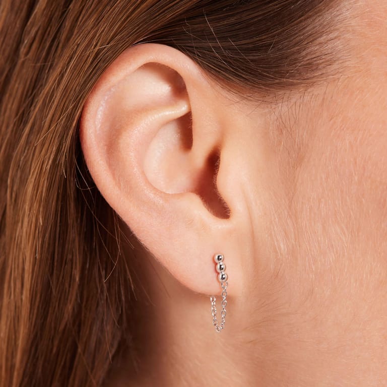 Zilveren oorknop ketting voor dames