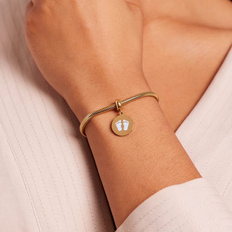 Bettelarmband-Anhänger aus vergoldetem Edelstahl, Münze mit Fußabdrücken in Blau