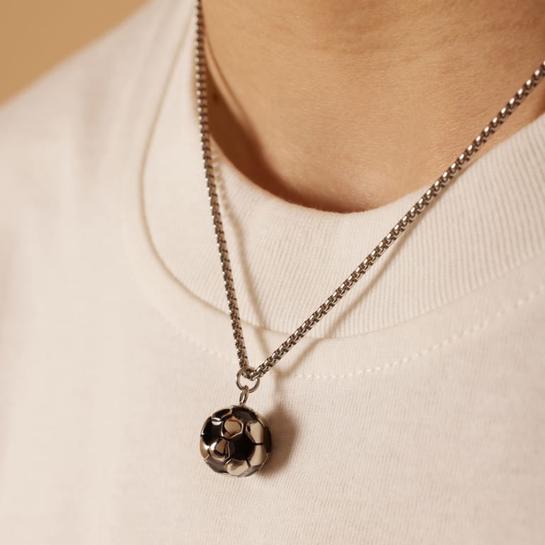 Stainless steel ketting met hanger voetbal