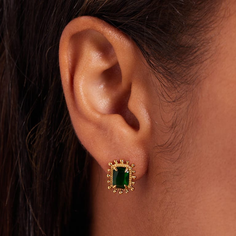 Stainless steel goldplated oorknoppen vintage vierkant groen voor dames