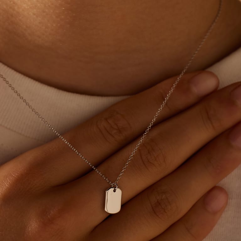 Zilveren ketting met hanger ID tag