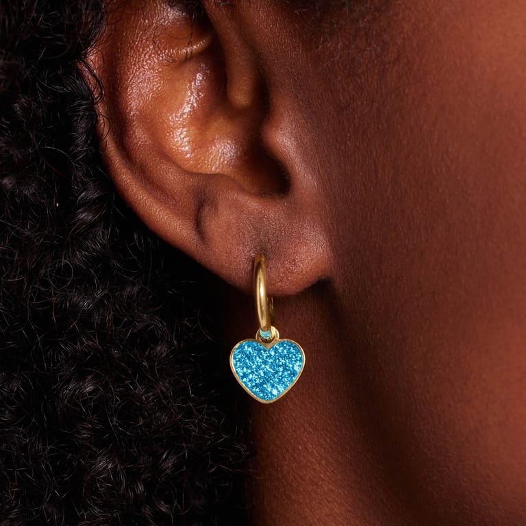 Stainless steel goldplated oorringen met hanger hart met aqua kristal aqua voor dames