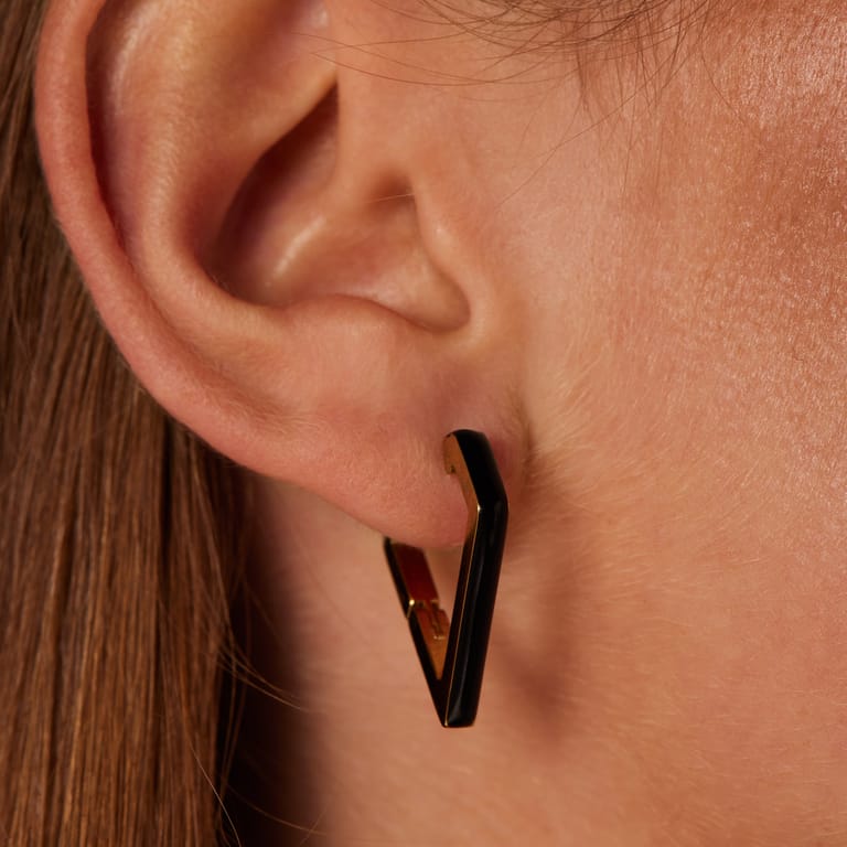 Stalen goldplated oorringen met zwart emaille voor dames