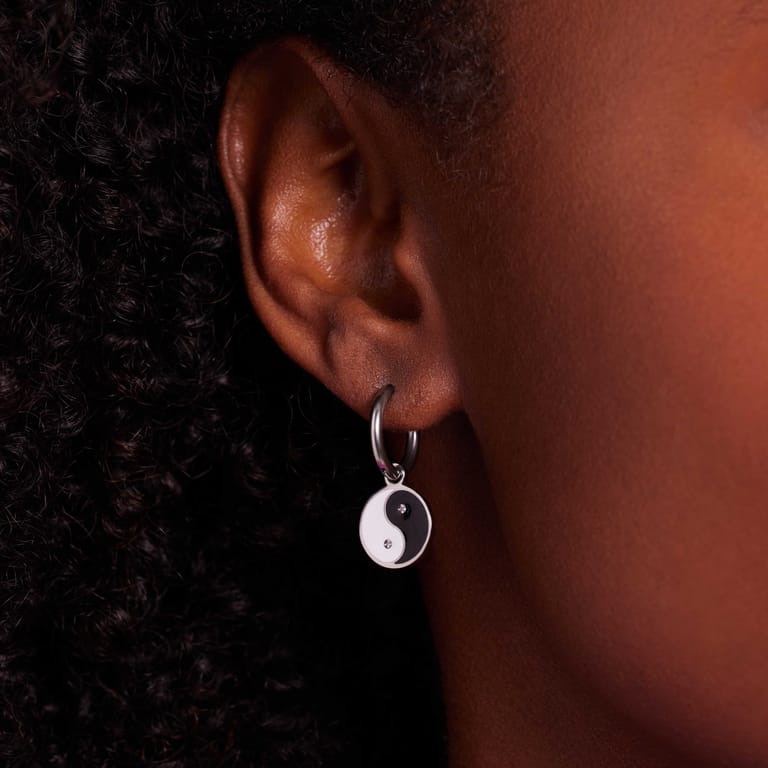 LivLiv stalen oorringen met ying yang voor dames