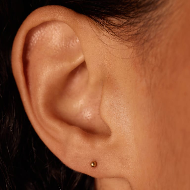 Stainless steel goldplated oorknoppen 2mm